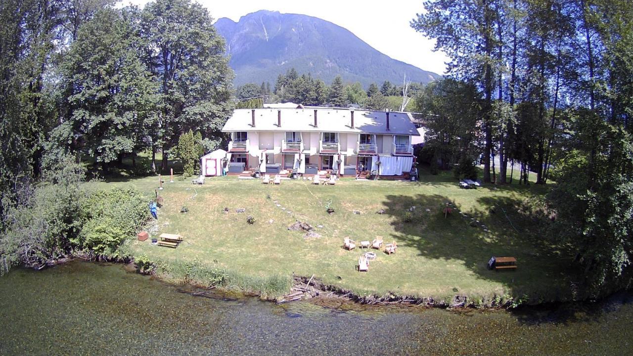 Moon River Suites #4 North Bend Kültér fotó